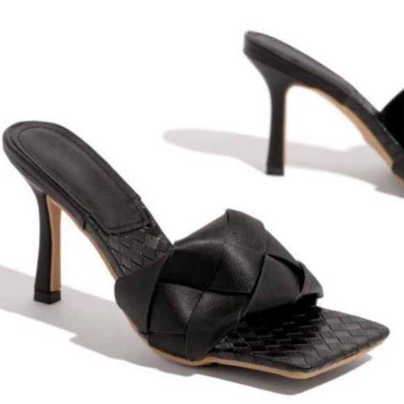 Woven Square Toe MULES - Picture 4 of 7